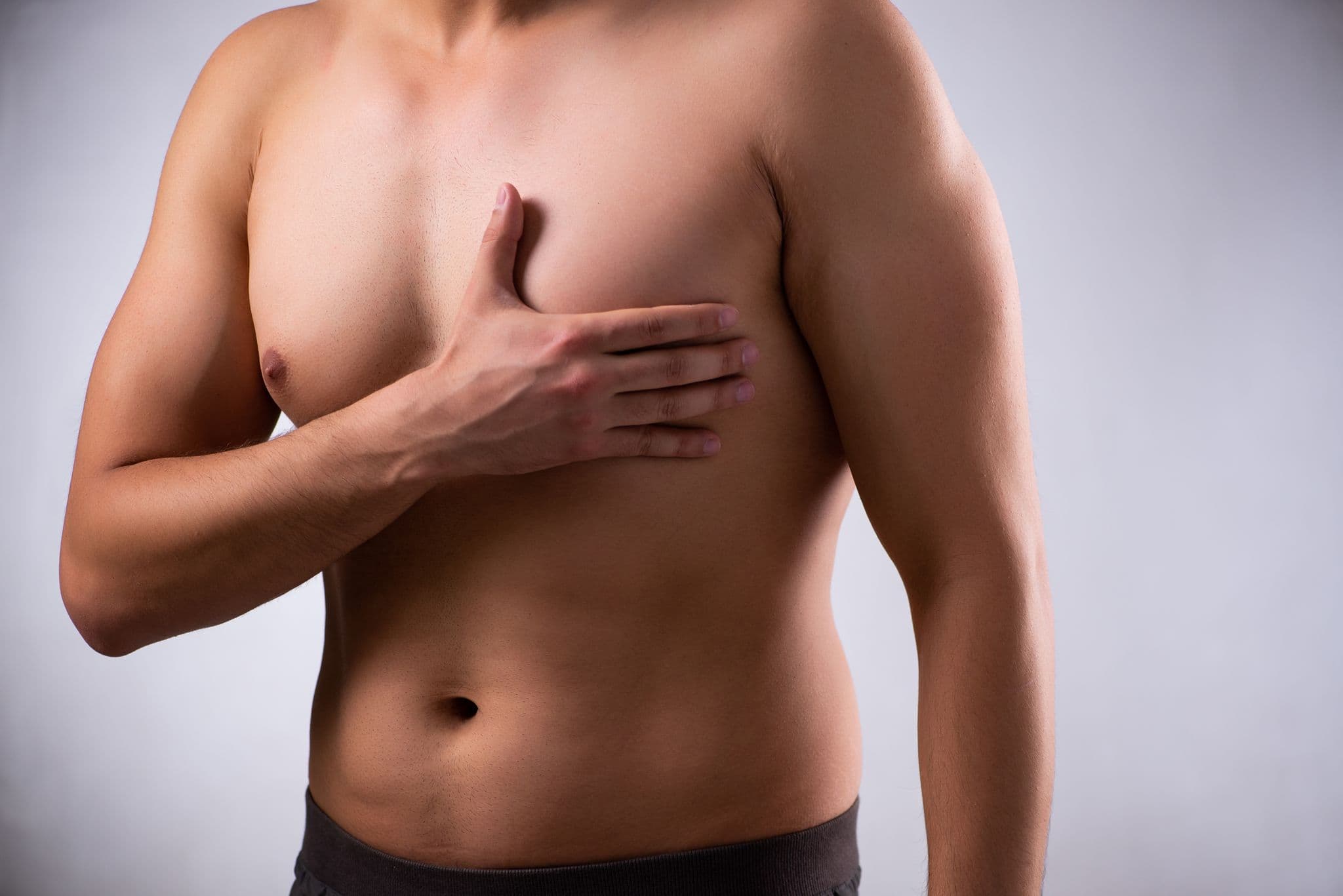 Pektorální fat grafting: jak si muži mohou vytvarovat hrudník vlastním tukem?